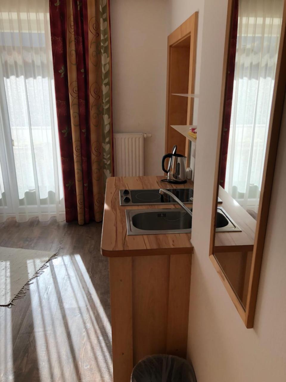 Pension & Ferienwohnung Dullnig Gmund in Karnten Exterior photo
